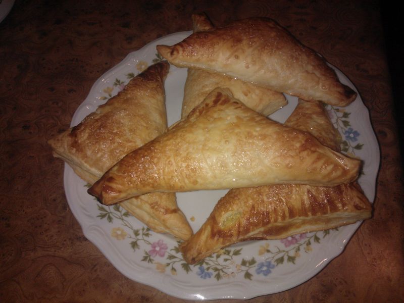 Ciastka z ciasta francuskiego z jabłkami Ciastka z ciasta francuskiego z jabłkami