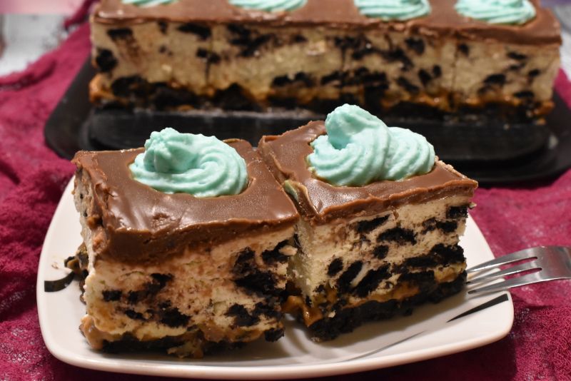 Ciasto  bez pieczenia Oreo Smerfetki