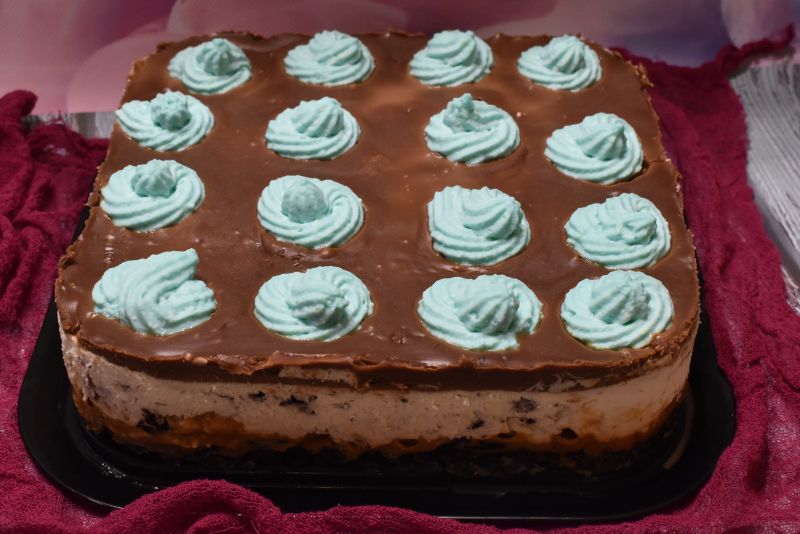 Ciasto  bez pieczenia Oreo Smerfetki