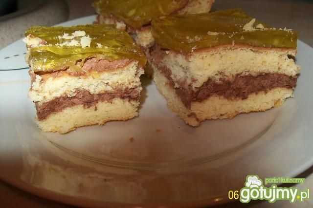 Ciasto biszkoptowe z kremem