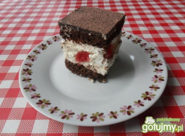 Ciasto biszkoptowe z kremem bananowym Ciasto biszkoptowe z kremem bananowym