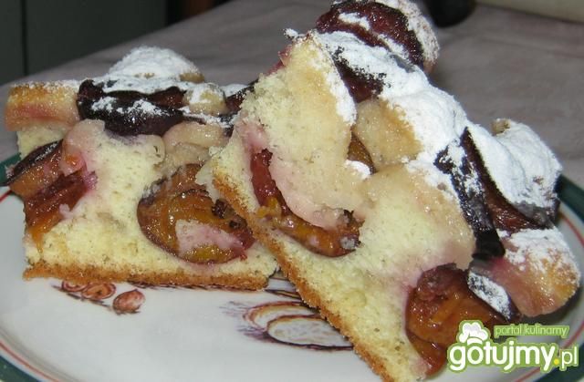 Ciasto biszkoptowe ze śliwkami 2