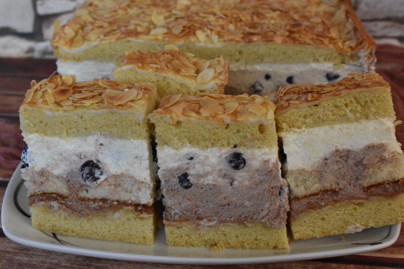 Ciasto Borówkowy chruściak Ciasto Borówkowy chruściak