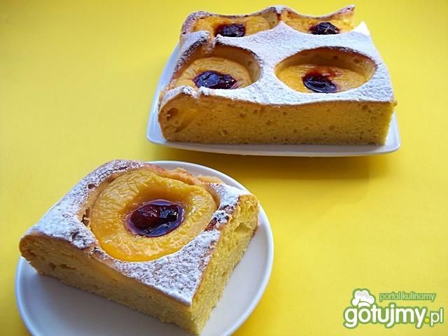 Ciasto brzoskwiniowe