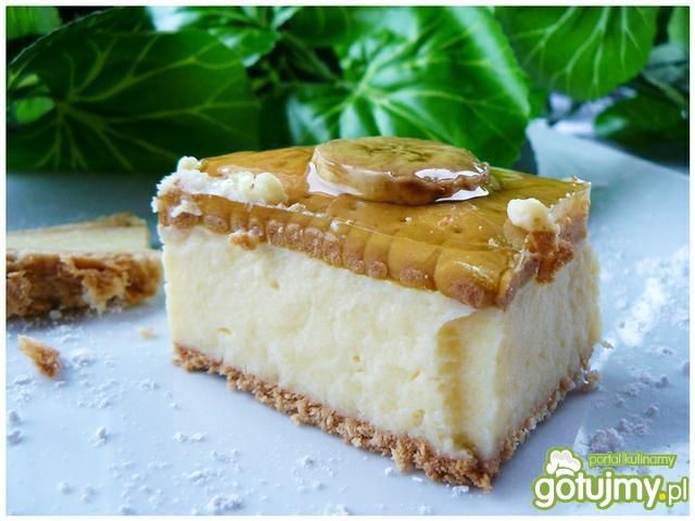 Ciasto budyniowe z bananami i galaretką Ciasto budyniowe z bananami i galaretką