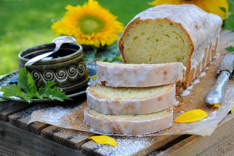 Ciasto cukiniowe z cytrynową nutą Ciasto cukiniowe z cytrynową nutą