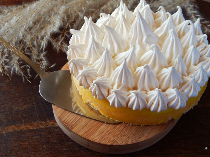 Ciasto cytrynowe z bezą