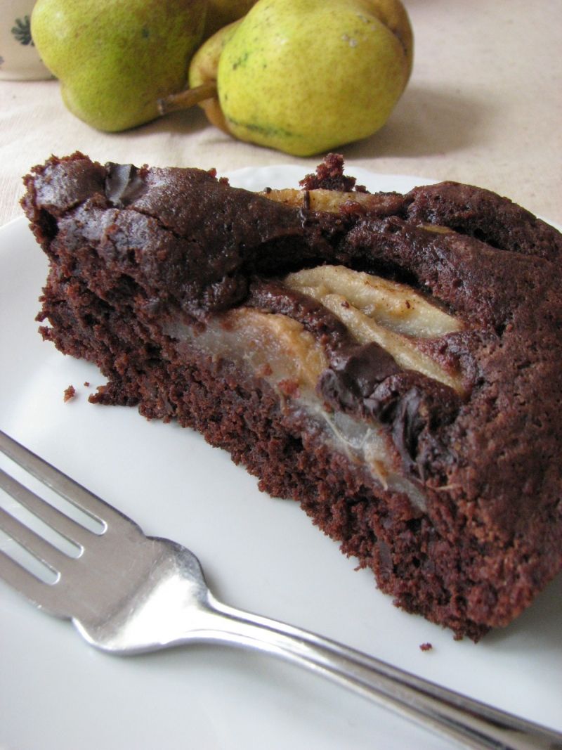 Ciasto czekoladowe z gruszkami