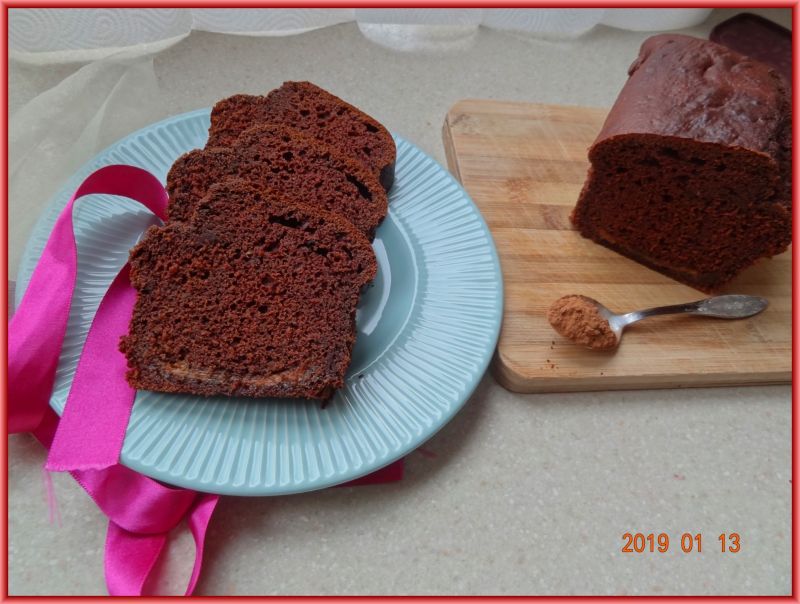 Ciasto czekoladowe z kajmakiem Ciasto czekoladowe z kajmakiem