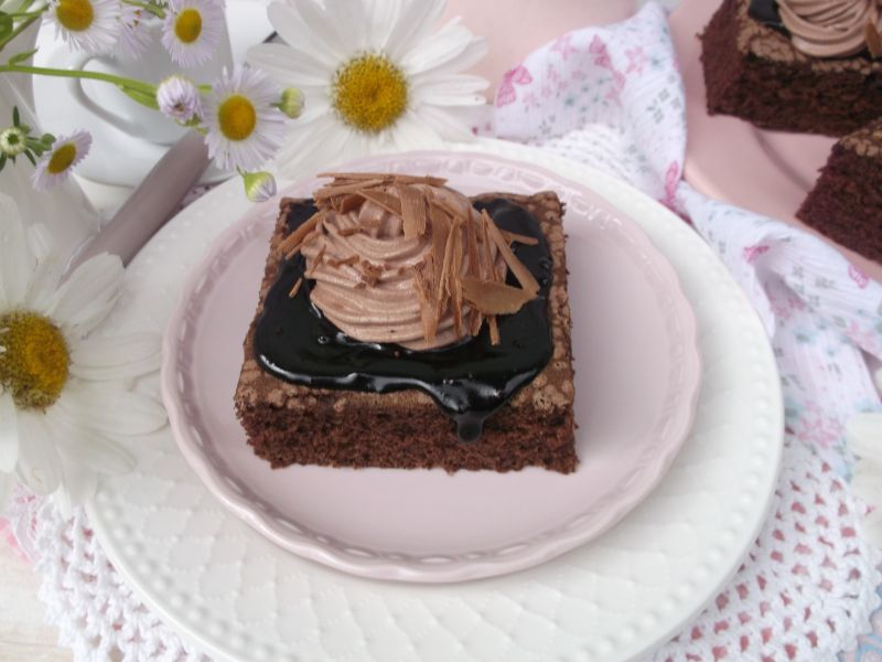 Ciasto czekoladowe  z mlekiem w proszku 
