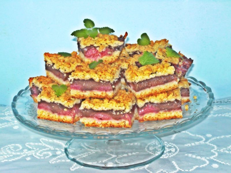 Ciasto czekoladowo- truskawkowe Ciasto czekoladowo- truskawkowe