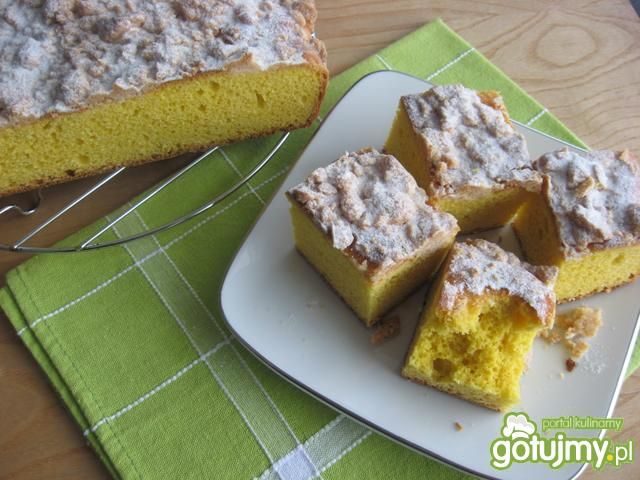 Ciasto drożdżowe bez jajek