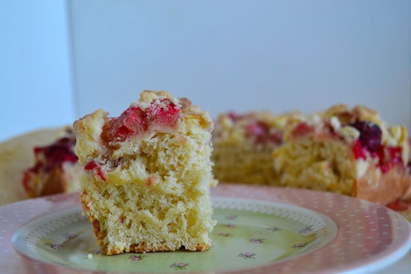 Ciasto drożdżowe z truskawkami bez wyrastania