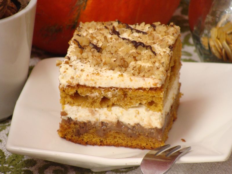 Ciasto dyniowe z orzechami