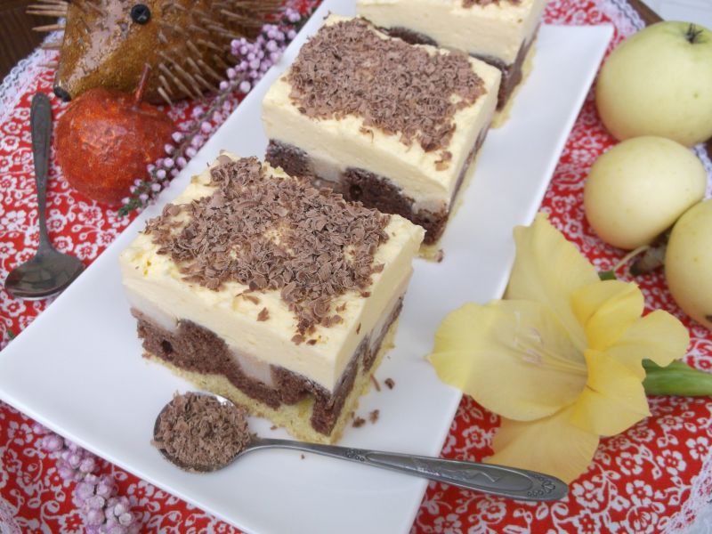 Ciasto ,,Fale Dunaju'' z jabłkami Ciasto ,,Fale Dunaju'' z jabłkami