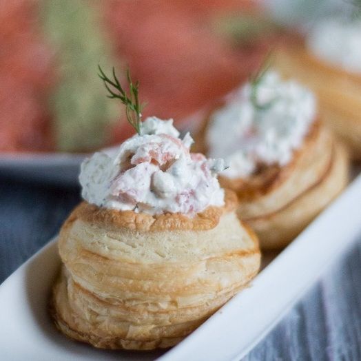 Ciasto francuskie faszerowane serkiem 