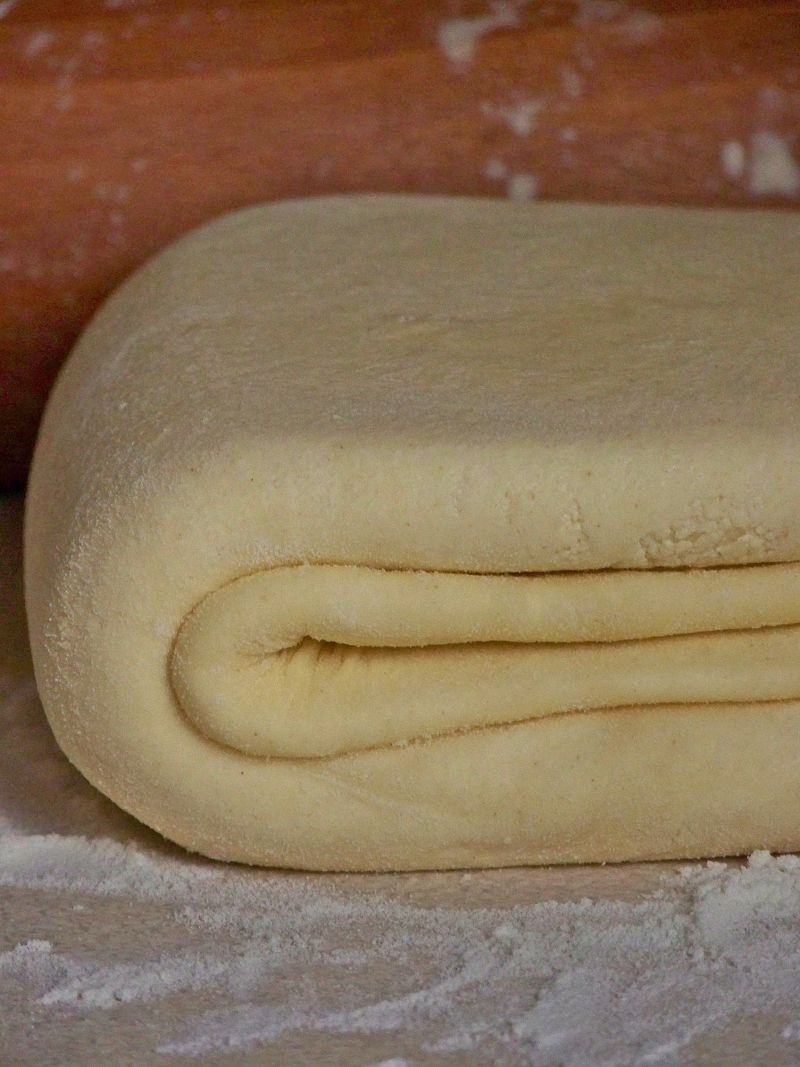 Ciasto francuskie- przepis podstawowy Ciasto francuskie- przepis podstawowy