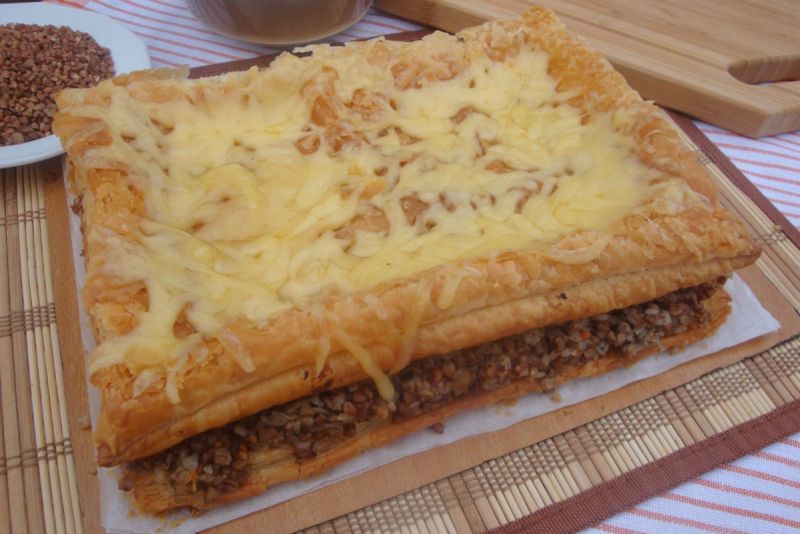 Ciasto francuskie z kasza gryczaną Ciasto francuskie z kasza gryczaną