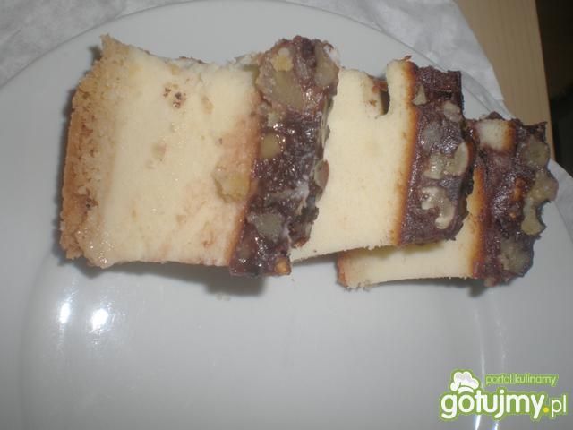 Ciasto francuskie z masą i gruszkami 