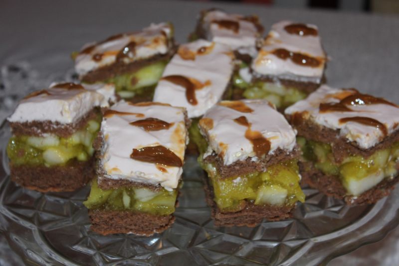 Ciasto jabłkowe zielone Ciasto jabłkowe zielone