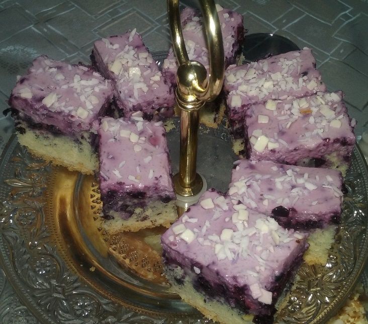 Ciasto jagodowe ze śmietaną Ciasto jagodowe ze śmietaną