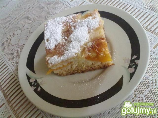 Ciasto jogurtowe z morelami Ciasto jogurtowe z morelami