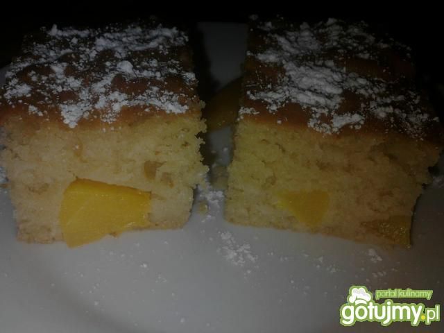 Ciasto jogurtowo-brzoskwiniowe