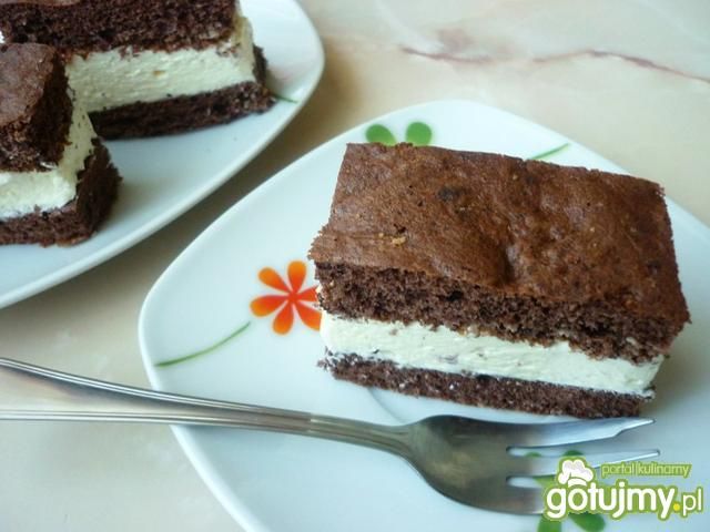 Ciasto kakaowe z jogurtową masą Ciasto kakaowe z jogurtową masą
