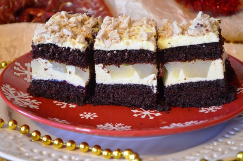 Ciasto kakaowe z masą gruszkową Ciasto kakaowe z masą gruszkową