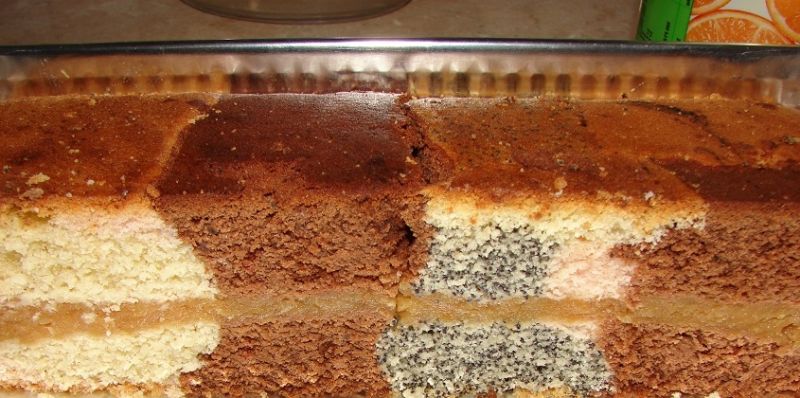 Ciasto kolorowe z jabłkami Ciasto kolorowe z jabłkami