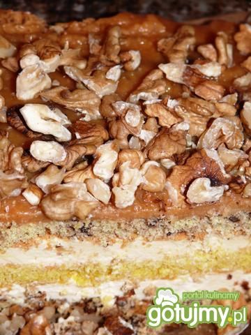 Ciasto krówkowe z orzechami Ciasto krówkowe z orzechami