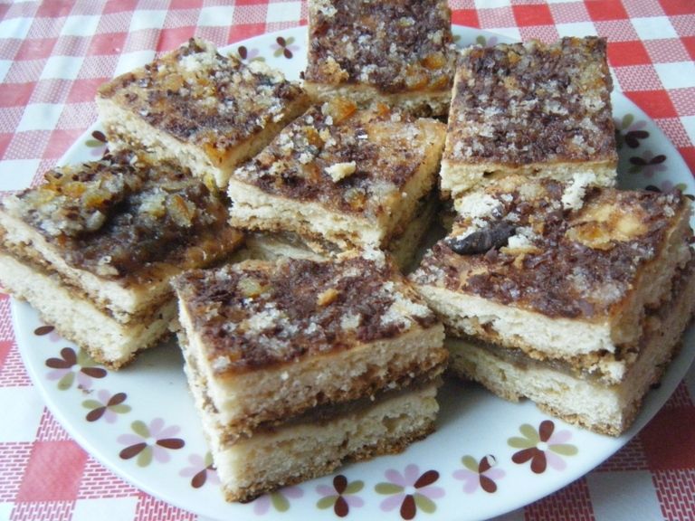 Ciasto kruche z jabłkowo-różanym musem