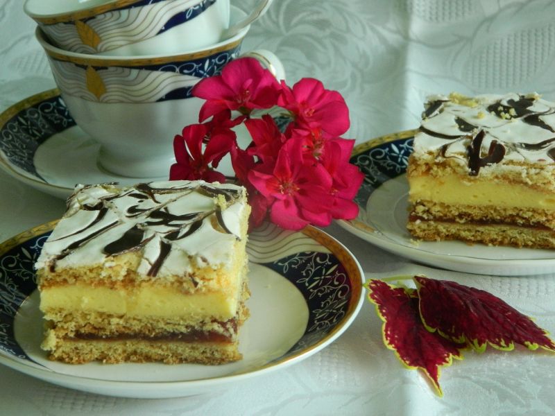 Ciasto kruche z masą jajeczno-cytrynową Ciasto kruche z masą jajeczno-cytrynową