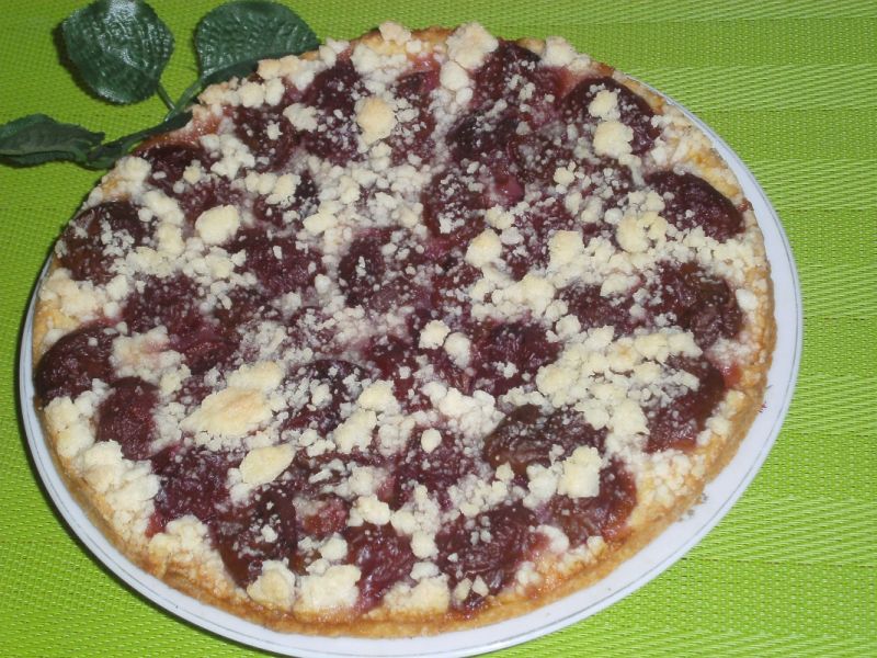 Ciasto kruche ze śliwkami  Ciasto kruche ze śliwkami