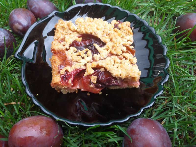 Ciasto kruche ze śliwkami Ciasto kruche ze śliwkami