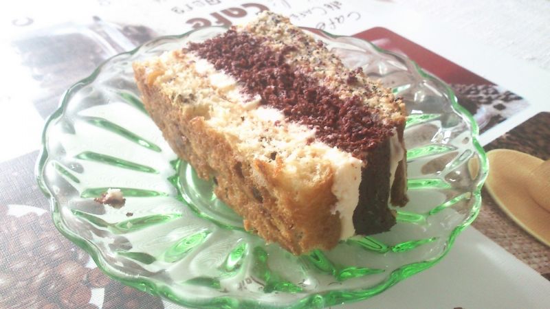 Ciasto makowo - bakaliowe z kremem  Ciasto makowo - bakaliowe z kremem