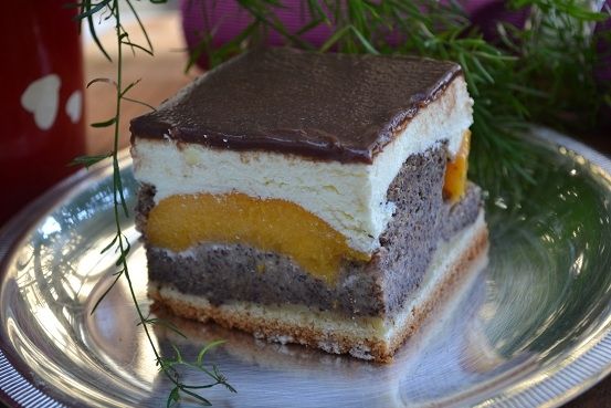 Ciasto makowo -brzoskwiniowe Ciasto makowo -brzoskwiniowe