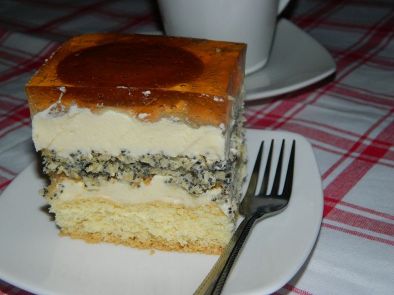 Ciasto makowo-kokosowe z delicjami