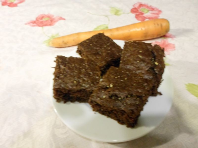 Ciasto marchewkowe z bakaliami