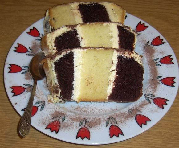 Ciasto metrowiec zwykły  Ciasto metrowiec zwykły