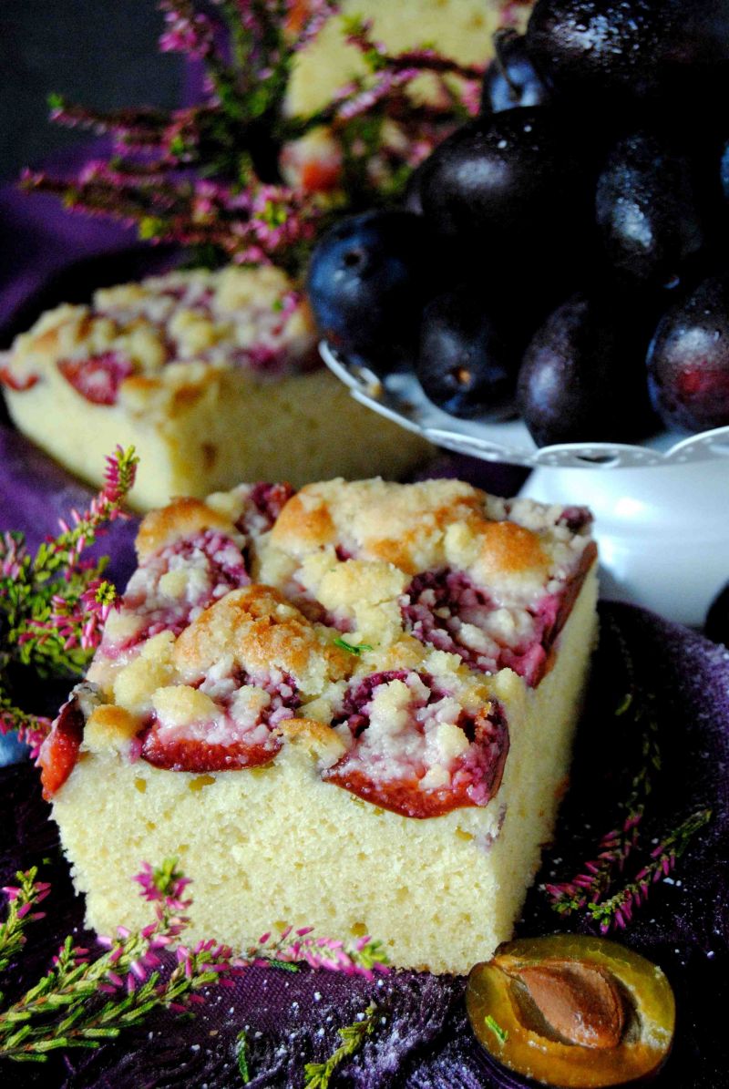 Ciasto migdałowo -  śliwkowe  Ciasto migdałowo -  śliwkowe