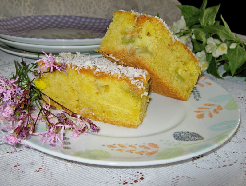 Ciasto na oleju z rabarbarem