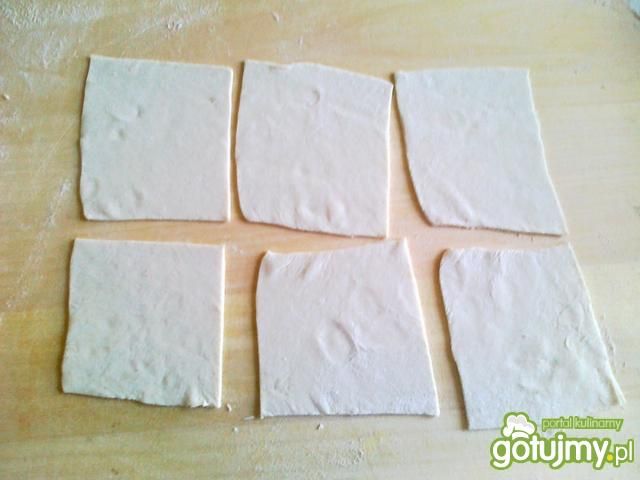 Ciasto na pierożki Won ton Ciasto na pierożki Won ton