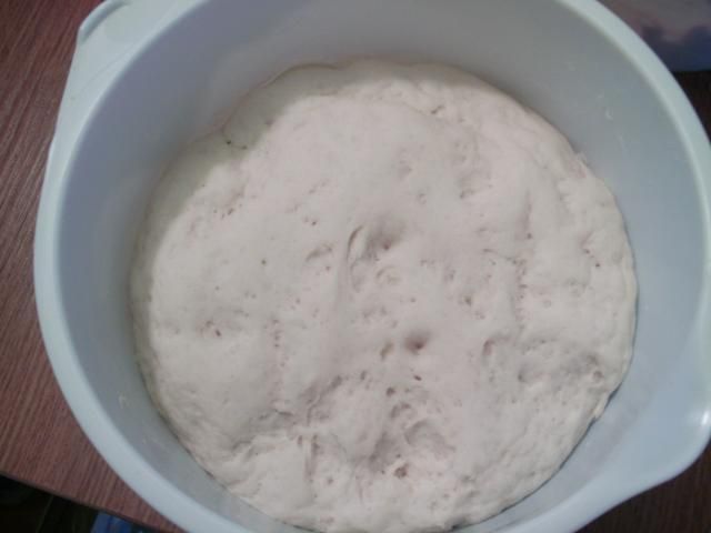 Ciasto na pizzę Ciasto na pizzę