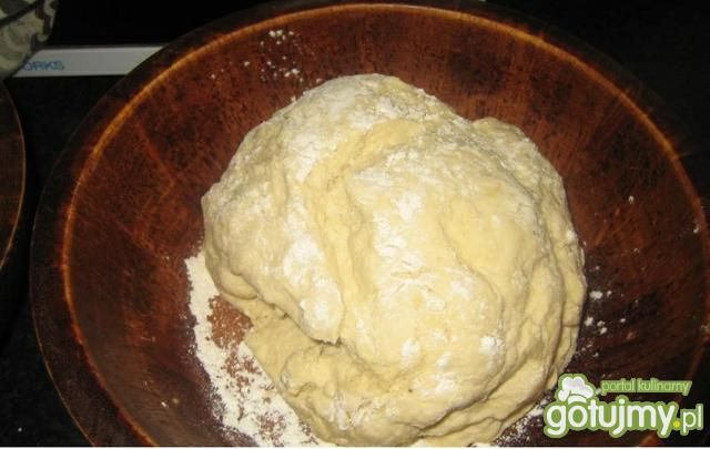 ciasto na pizzę ciasto na pizzę