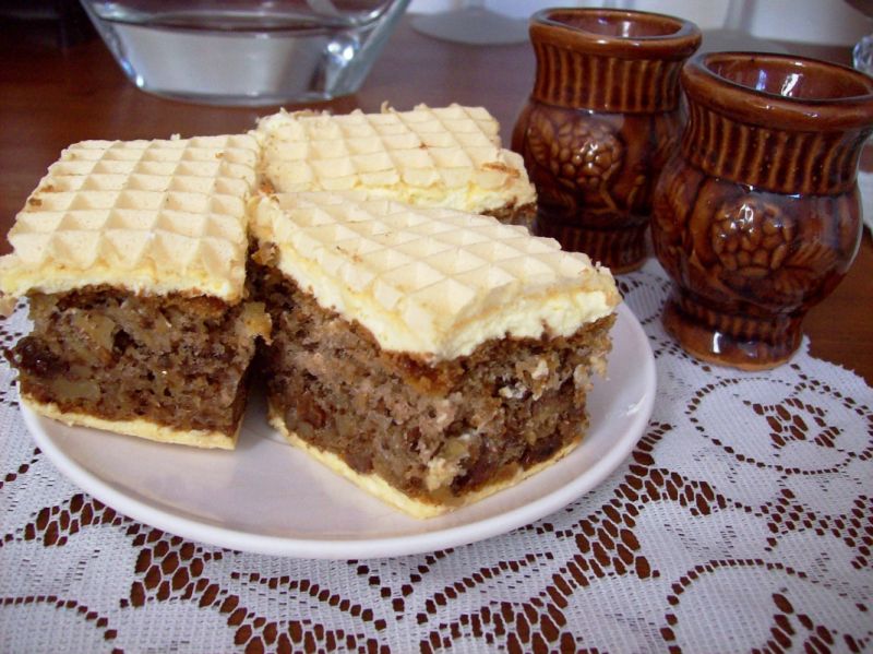 Ciasto obkładane waflem
