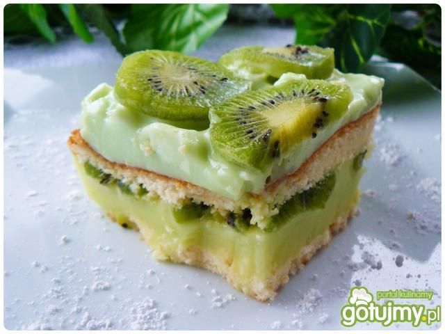 Ciasto piankowe z soczystym kiwi Ciasto piankowe z soczystym kiwi