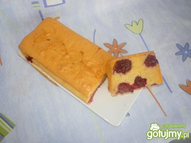 Ciasto piaskowe z jeżynami