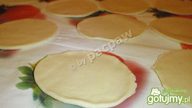 Ciasto pierogowe elastyczne Ciasto pierogowe elastyczne