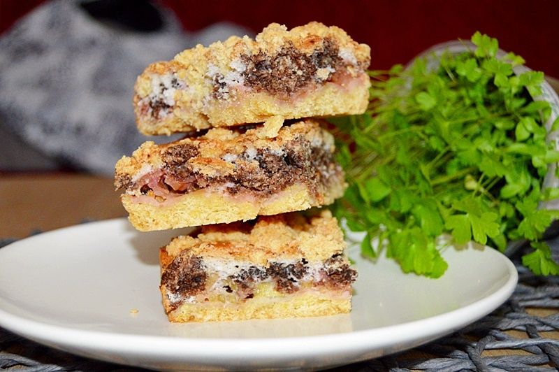 Ciasto pleśniak z rabarbarem Ciasto pleśniak z rabarbarem